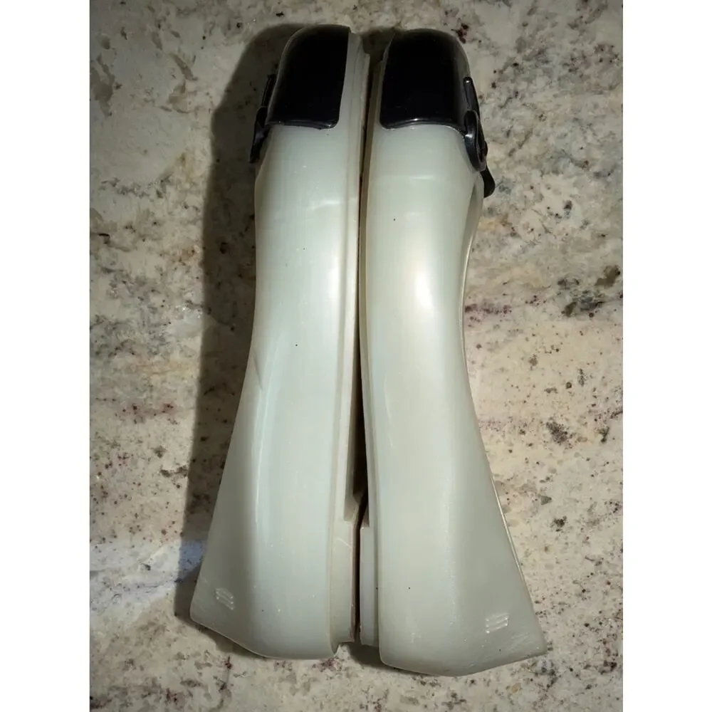 Mini Melissa Sweet Love Bow Cap-Toe Jelly Flats in Cream and Black EU 31 US 13